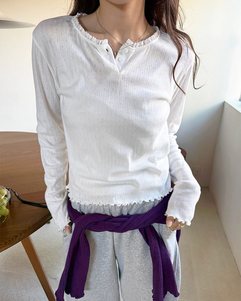 ハーフボタンフリルリブロングTシャツ