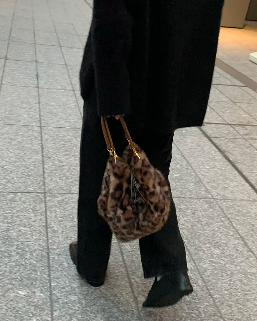 レオパードエコファーバケットバッグ