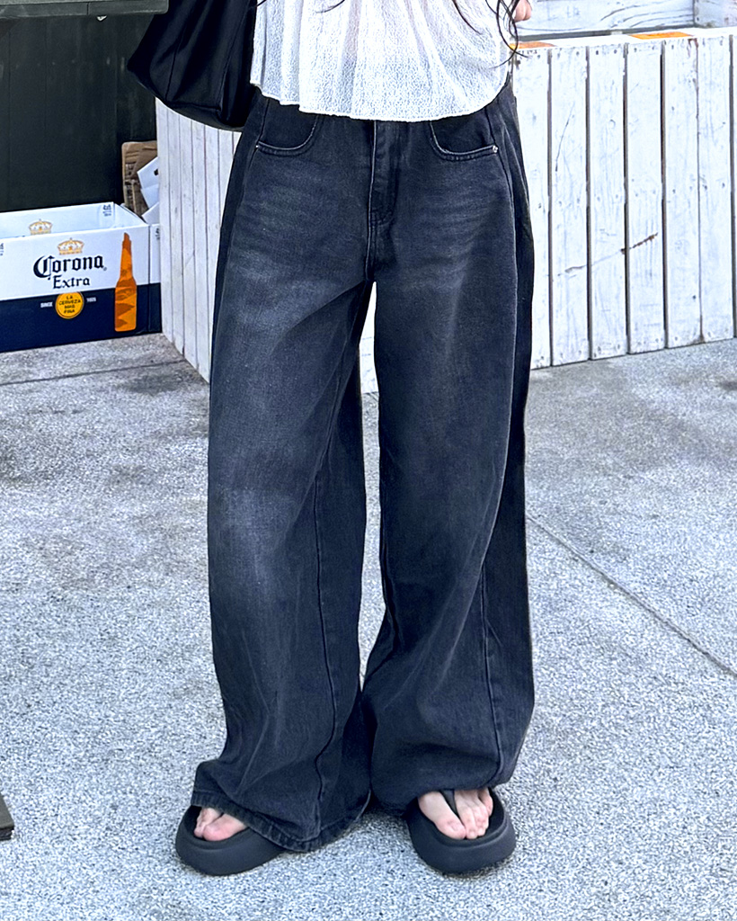 ブラックワイドデニムパンツ | ファッション通販サイト NUGU