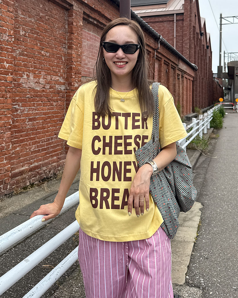 （ユニセックス）カラーネーミングハーフTシャツ