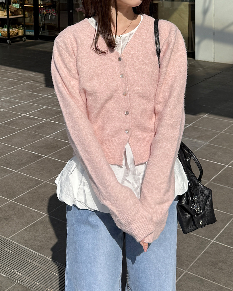 シンプルクロップドVネックカーディガン