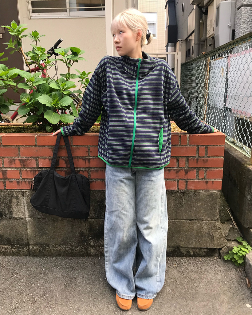 ハーフネックボーダージップ