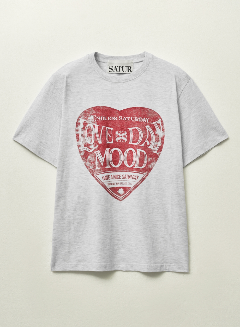 SATUR/Saturday Retro Mood Graphic T-Shirtsユニセックス Influencer pick] Saturday Retro Mood Graphic T-Shirt