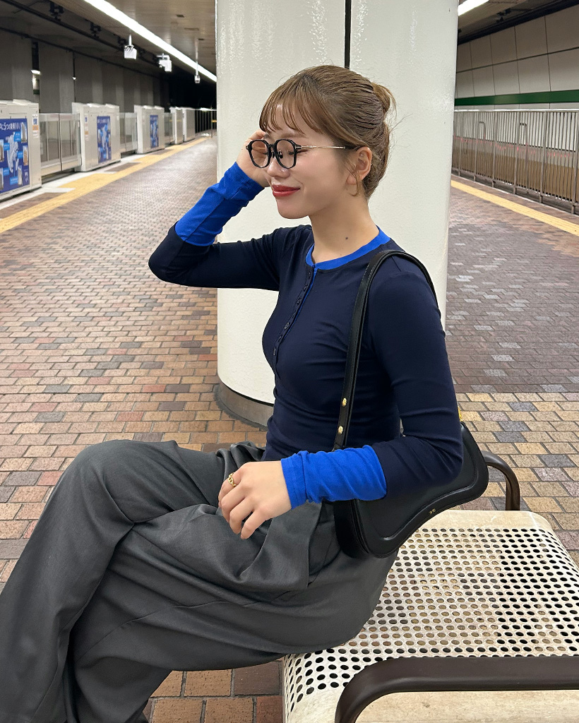 カラーレイヤードボタンロングスリーブTシャツ