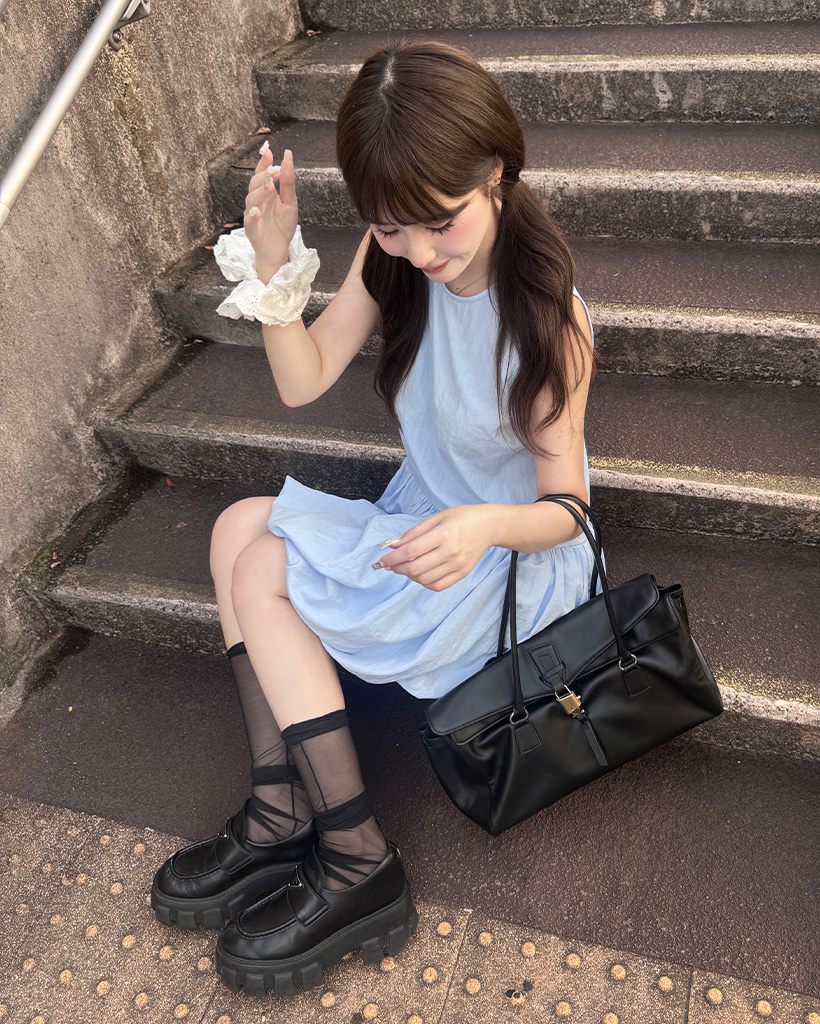 スリーブレスバルーンミニワンピース