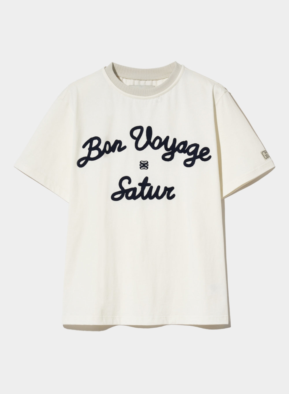 ★韓国の人気★【SATUR】★Sailing Graphic T-Shir.t★関税込★ Satur Logo Voyage T-Shirt - Ivory Orange | ファッション通販