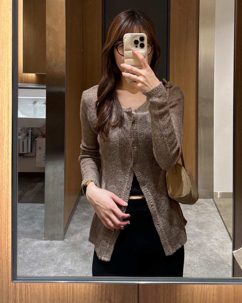 キャミニットビスチェ＆ラウンドネックカーディガンセット