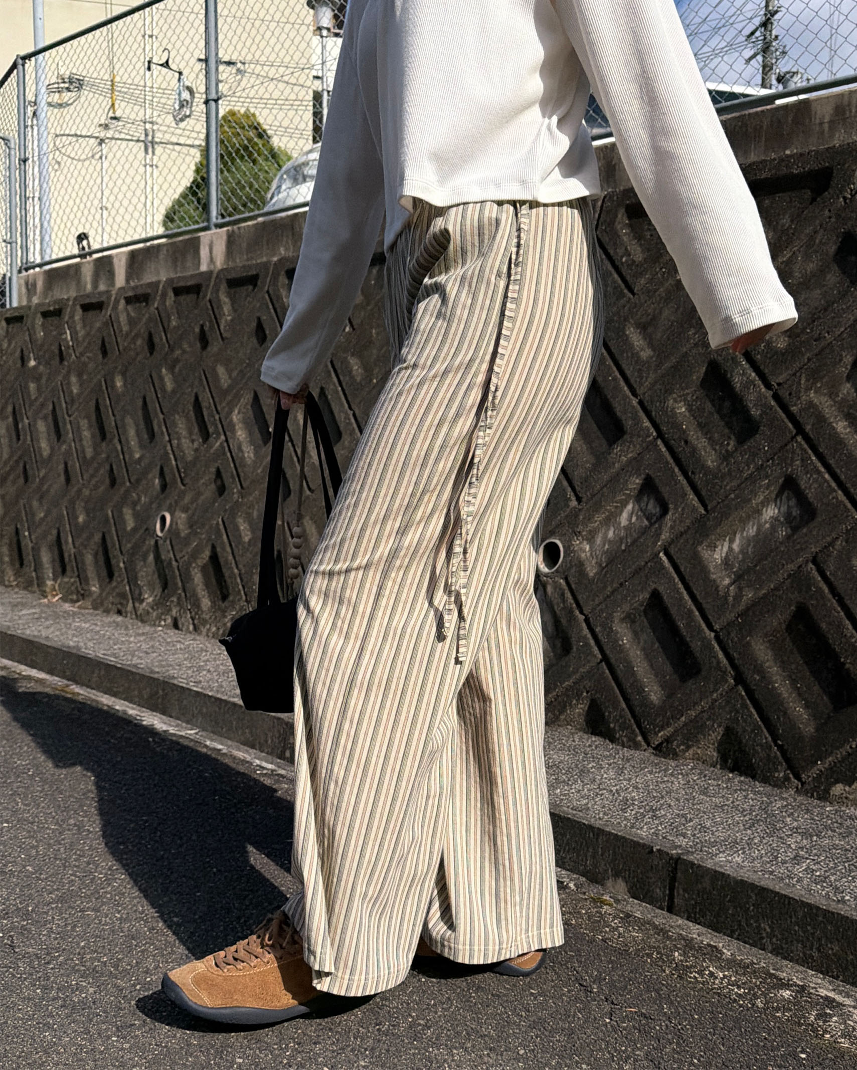 ドローストリングストライプパンツ