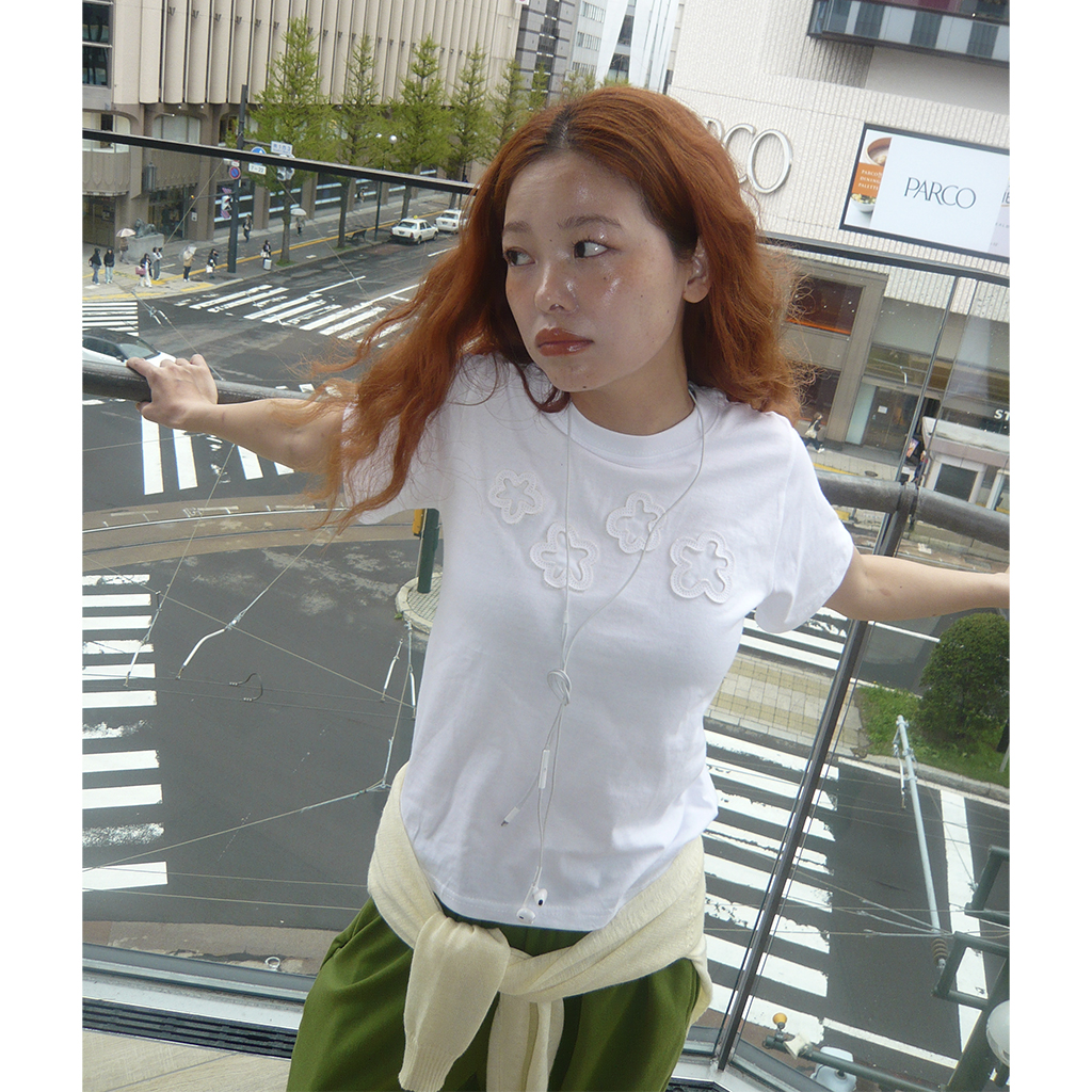 フラワーショートTシャツ