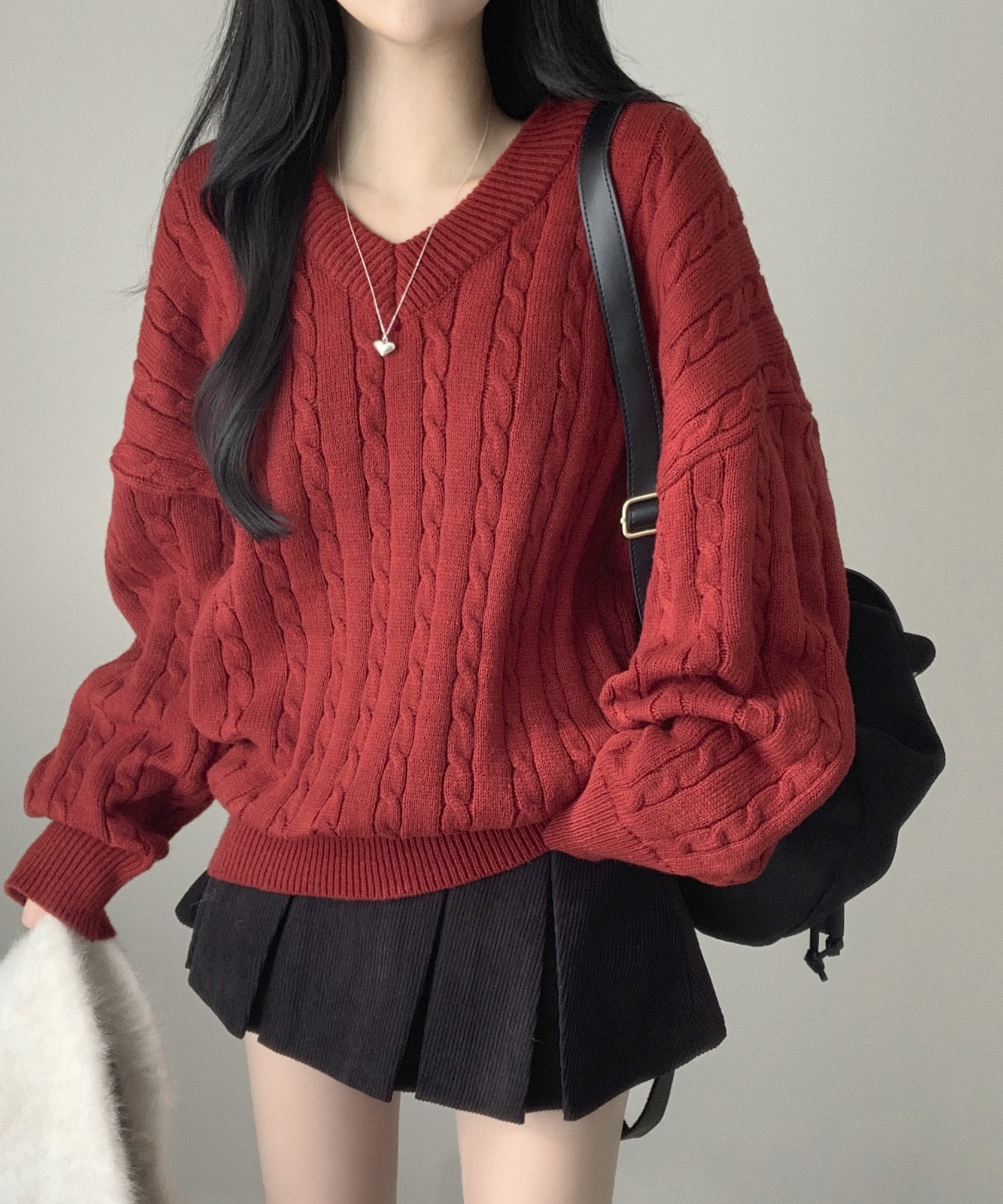 レイヤードVネックケーブルツイスト長袖ニット | ファッション通販