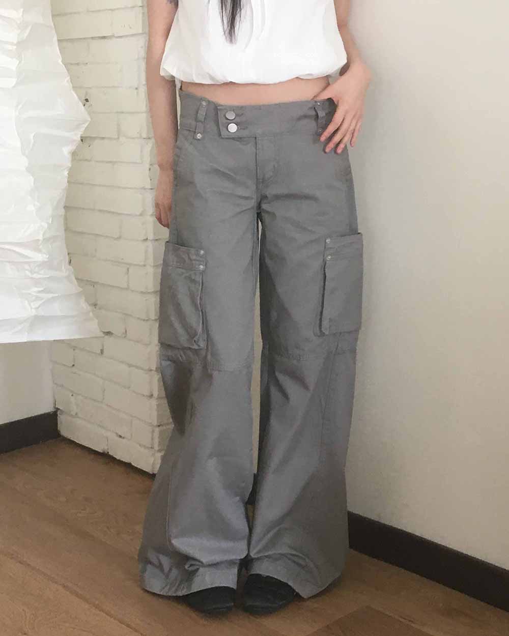 original]ツーボタンブーツカットカーゴパンツ | ファッション