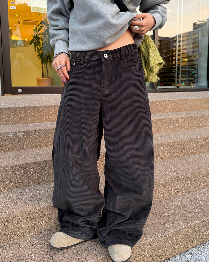 コーデュロイワイドパンツ
