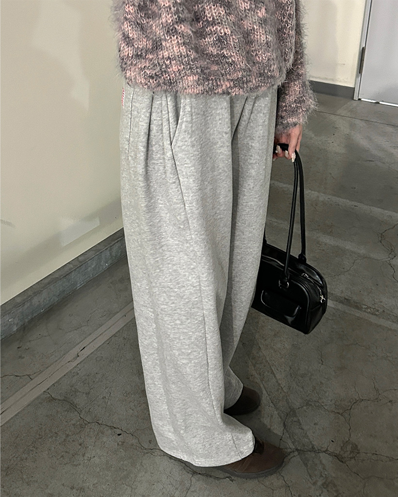 サイドインタックワイドスウェットパンツ