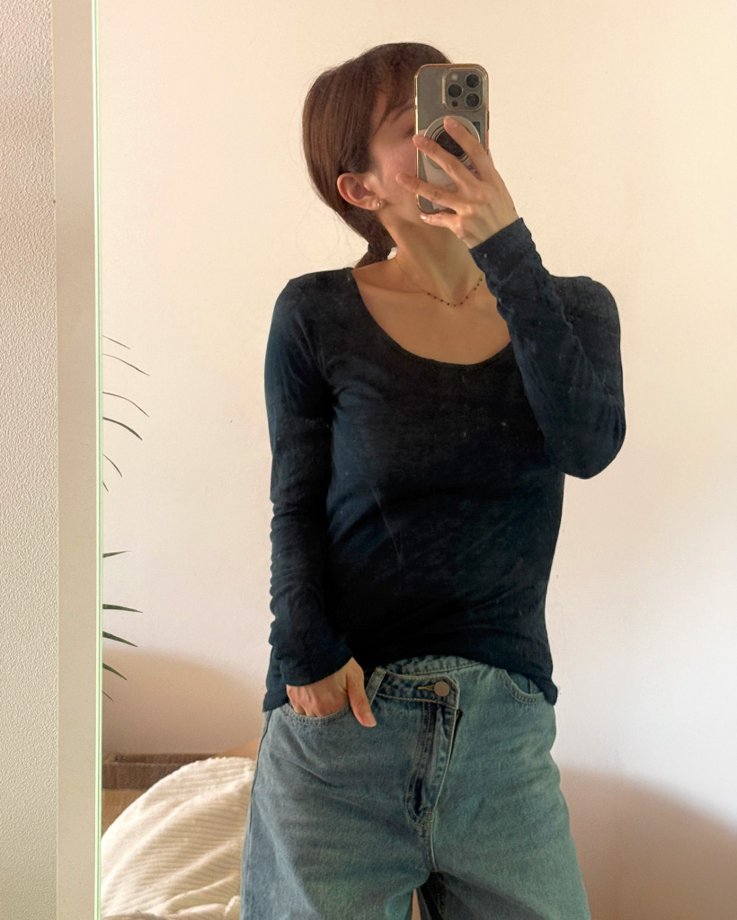 スリムフィットシアーTシャツ