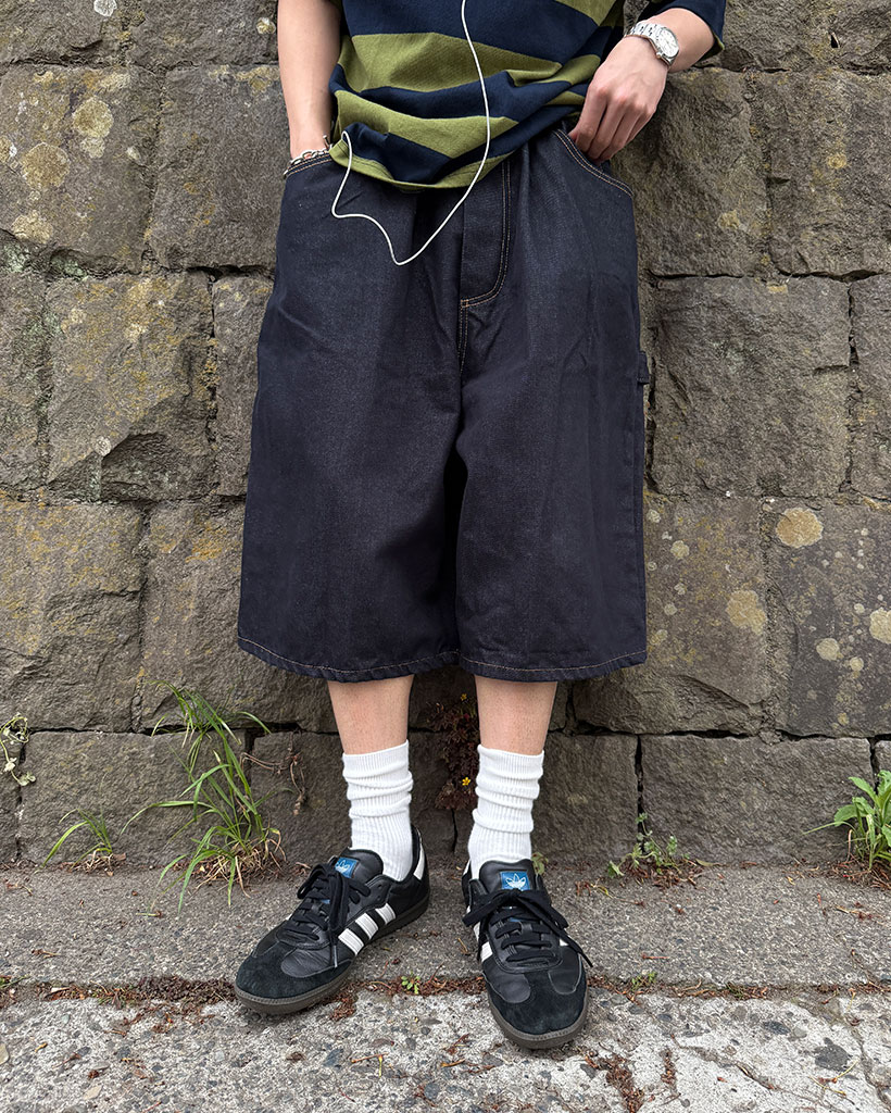 パッチデザインデニムバミューダパンツ
