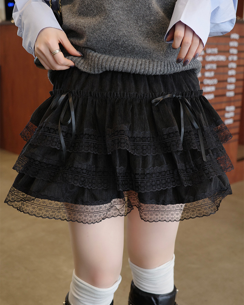 ウエストゴムレースポイントミニスカート