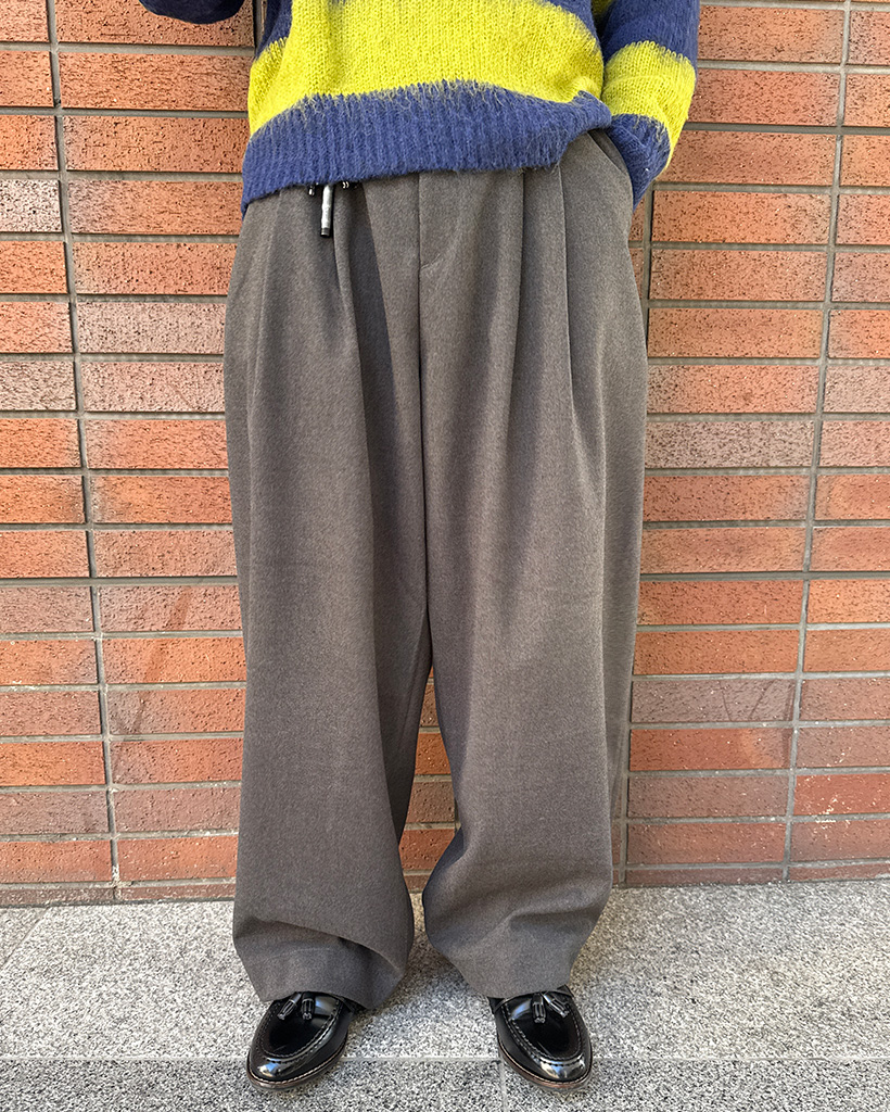 ツータックバルーンスラックス