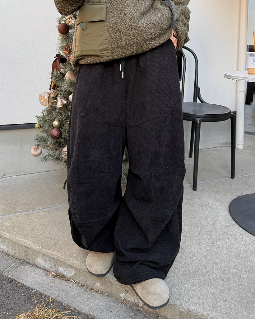 コーデュロイシャーリングワイドパンツ
