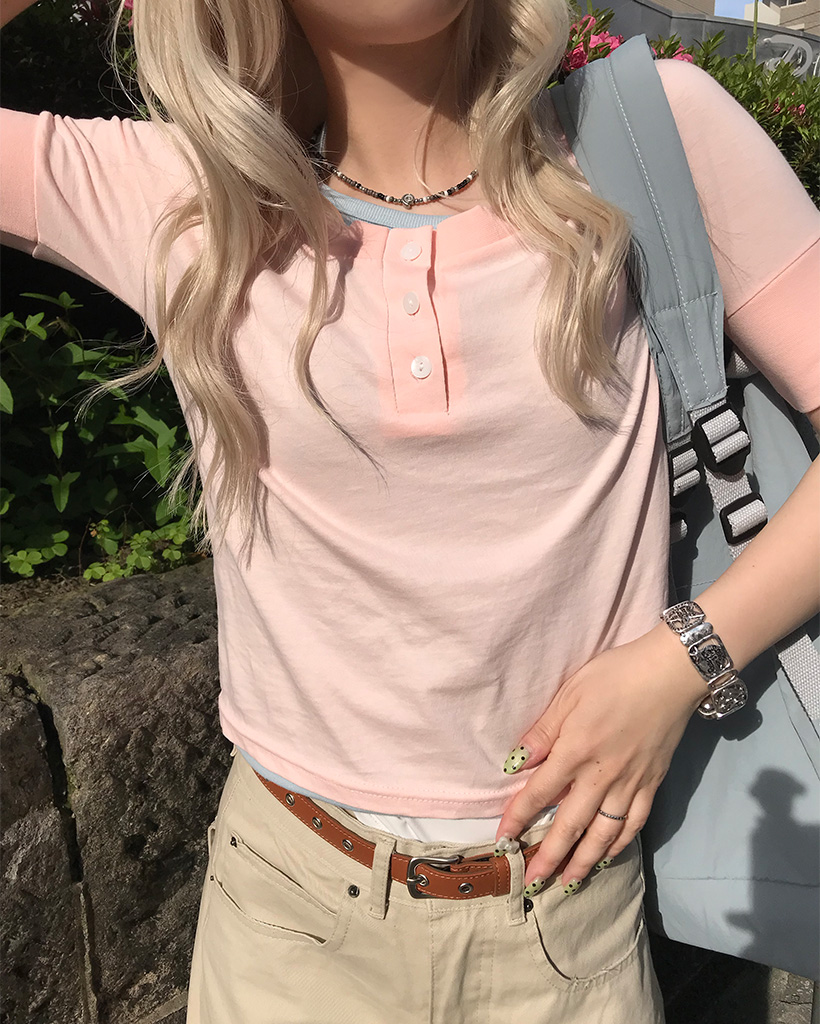 ヘンリネックレイヤードTシャツ