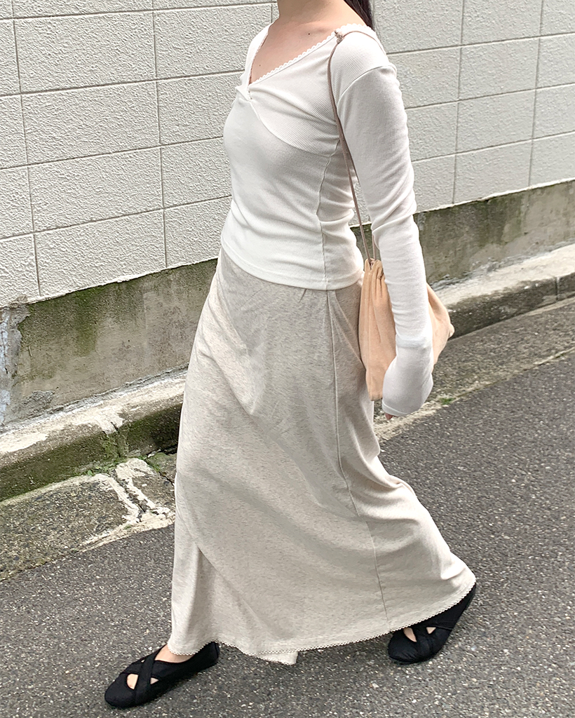 ストレートイージーマキシスカート