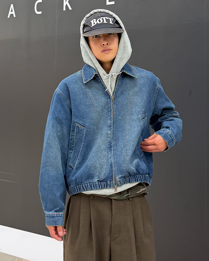 ステッチデザインデニムブルゾン