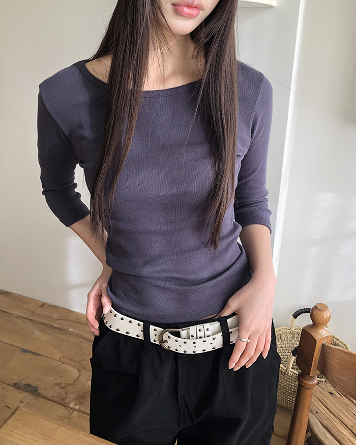 Uネックベーシック7分袖Tシャツ