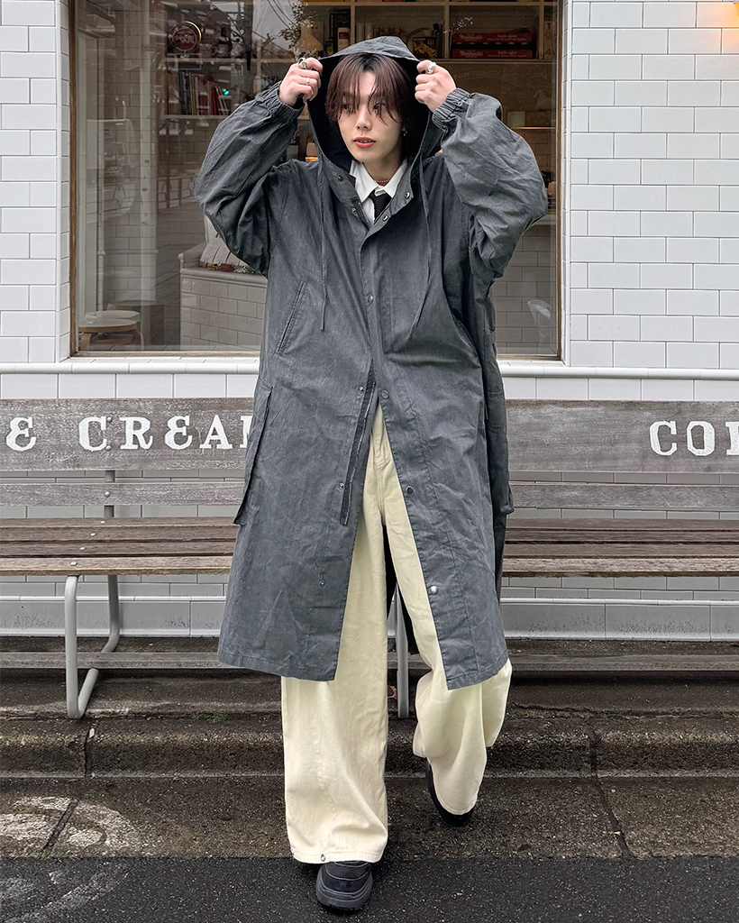 フードロングジャケット