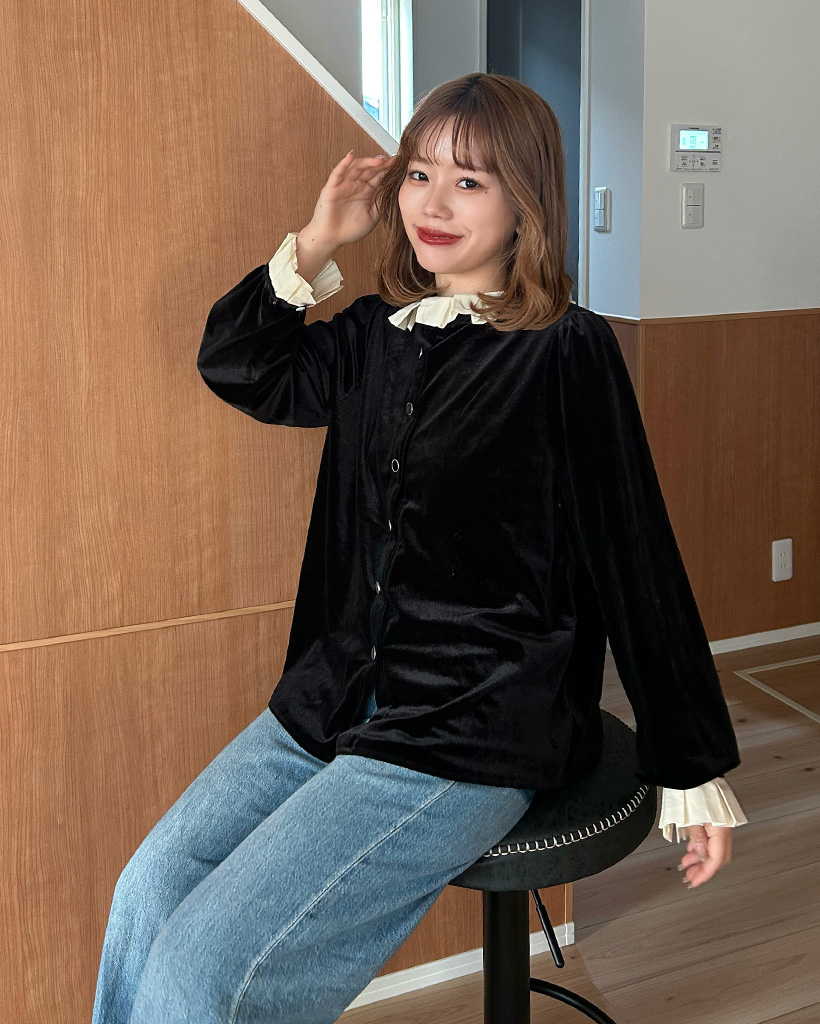 フリルディテールレイヤードブラウス