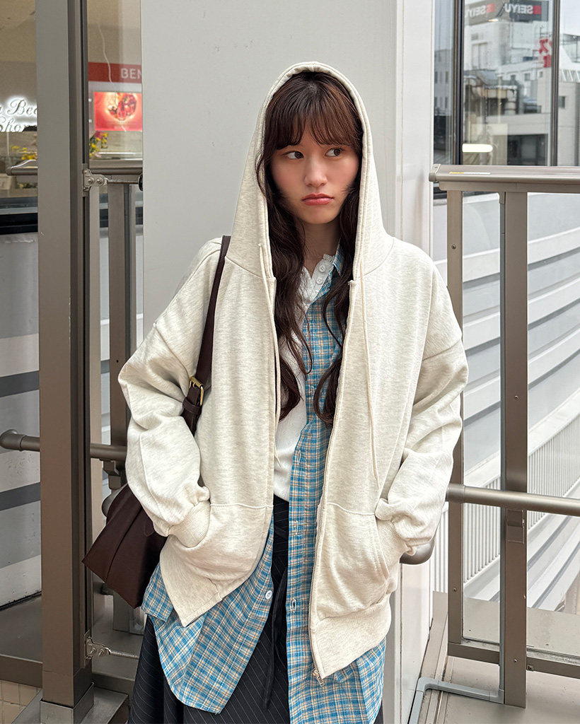 ポケットストリングフードパーカー