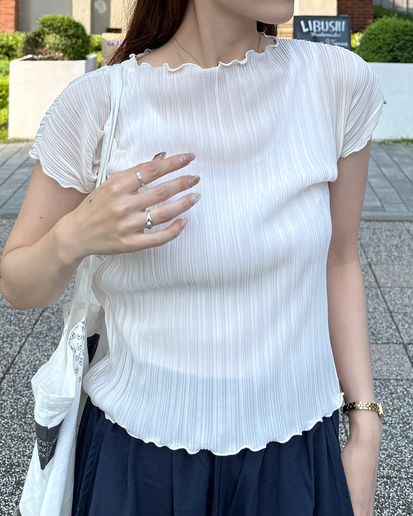 プリーツウェーブハーフスリーブTシャツ