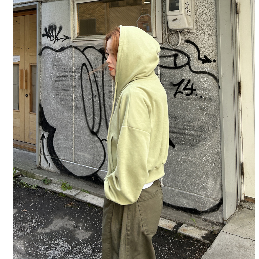 クロップドフードジップアップ | ファッション通販サイト NUGU