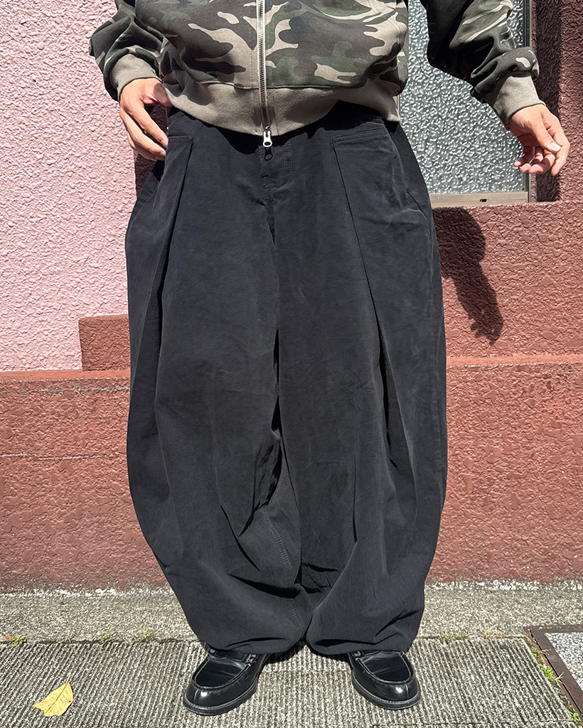 ピンタックバルーンコットンパンツ