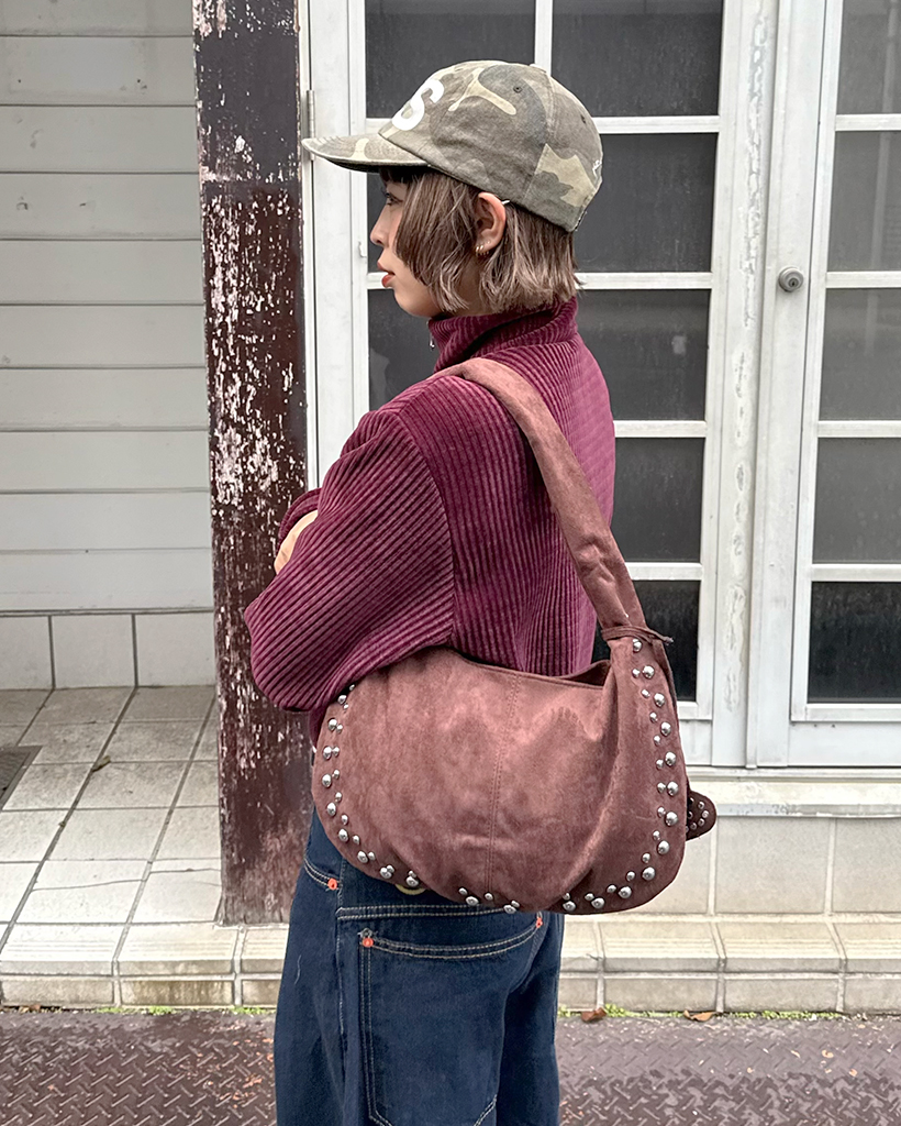 nowos スウェードショルダーバッグ スタッズポイントスエードショルダーバッグ | ファッション通販サイト NUGU