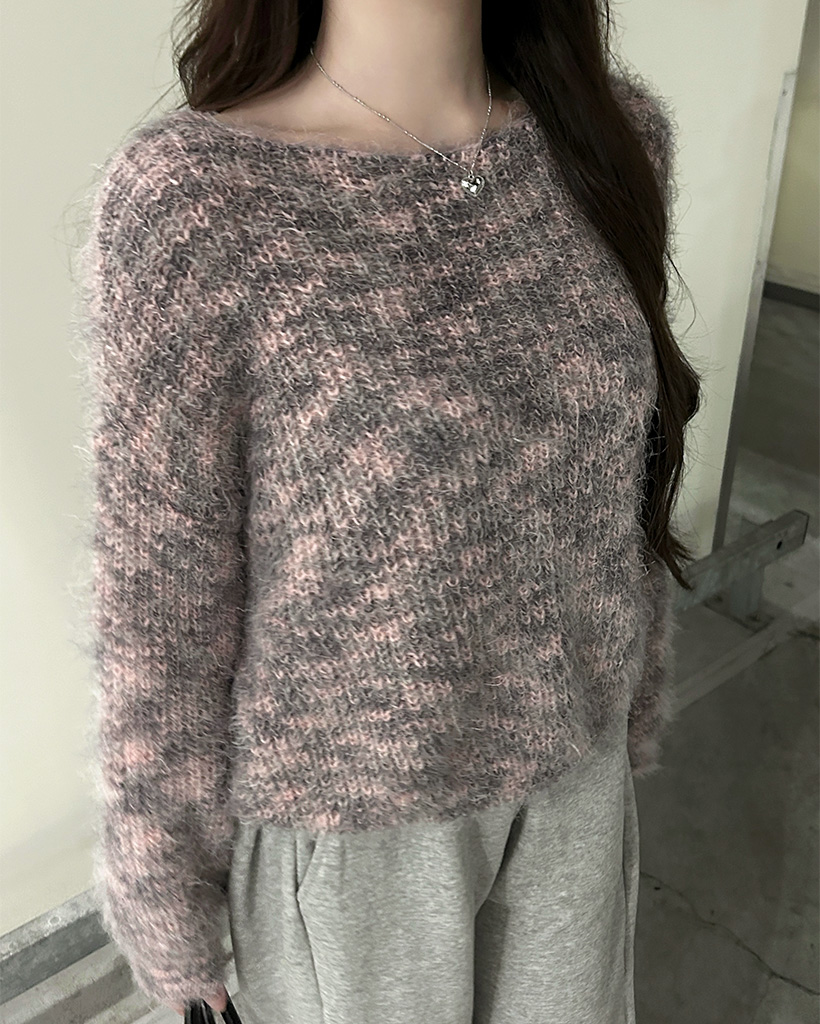 ジュエルネックルーズフィットニット