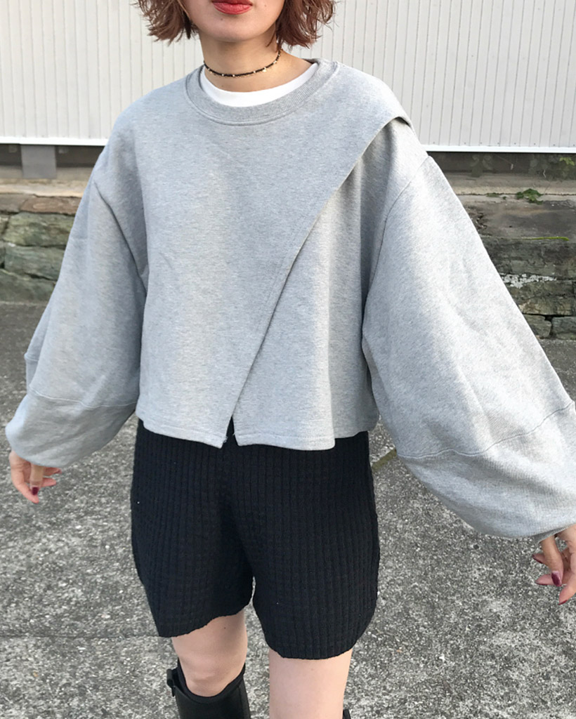 VEJAS アシンメトリートレーナー アシンメトリークロップスウェット | ファッション通販サイト NUGU