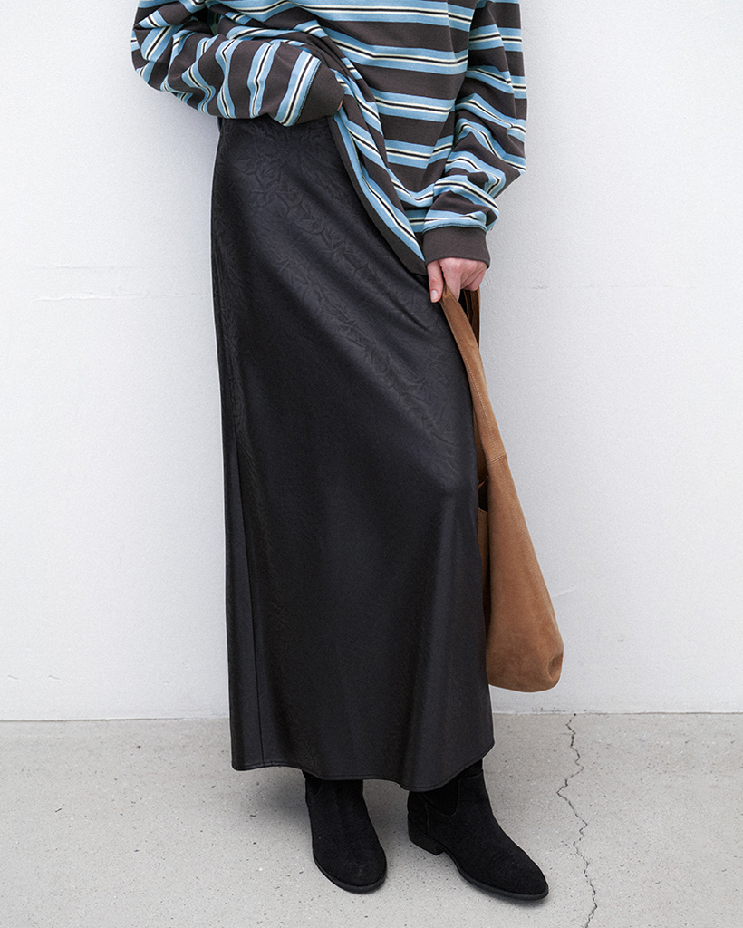 (SK-5048)SILKY SATIN MAXI SKIRT