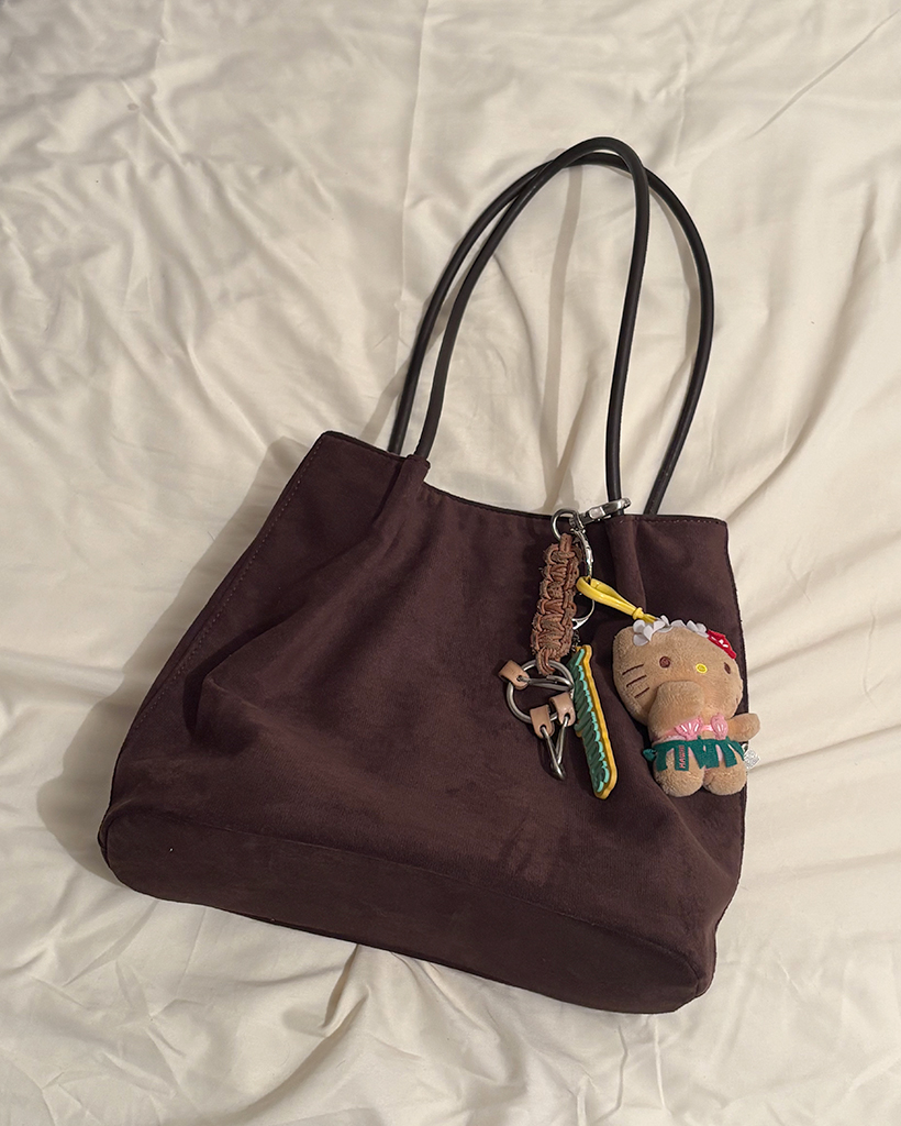 スクエアスエードショルダーバッグ