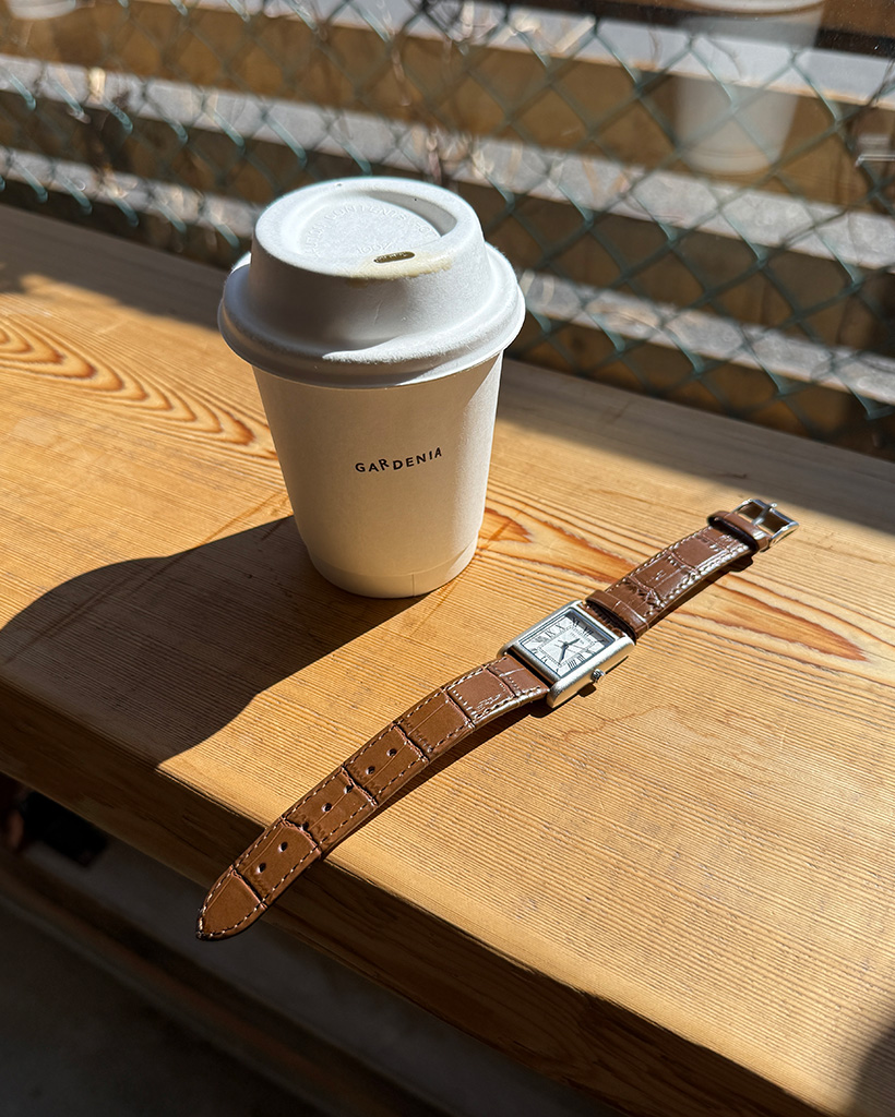 スクエアレザーウォッチ