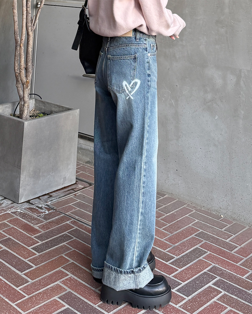 バックハートペイントデニムパンツ
