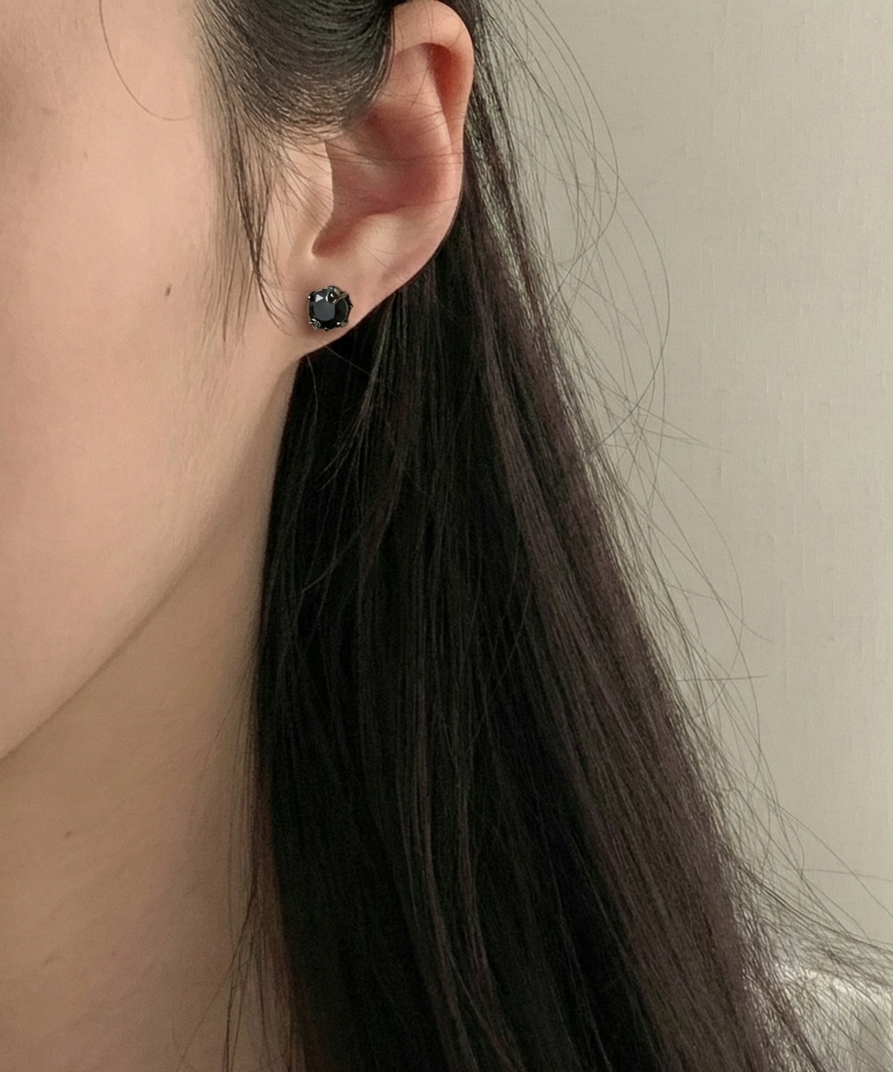 ステンレスブラックキュービックピアス