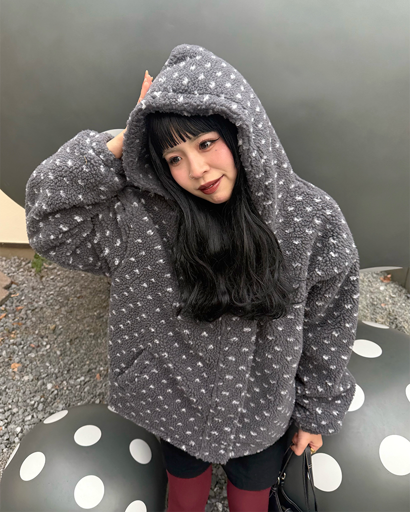 ハートドットボアフードジップアップ