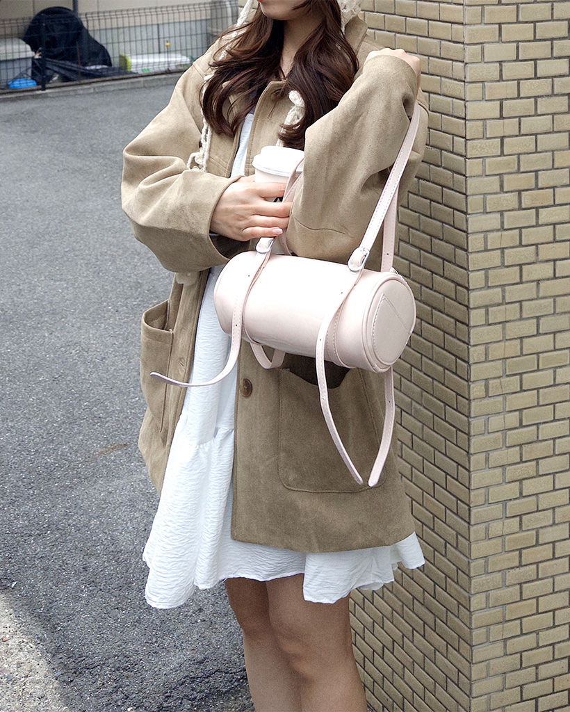 フェイクレザーバックルショルダーバッグ