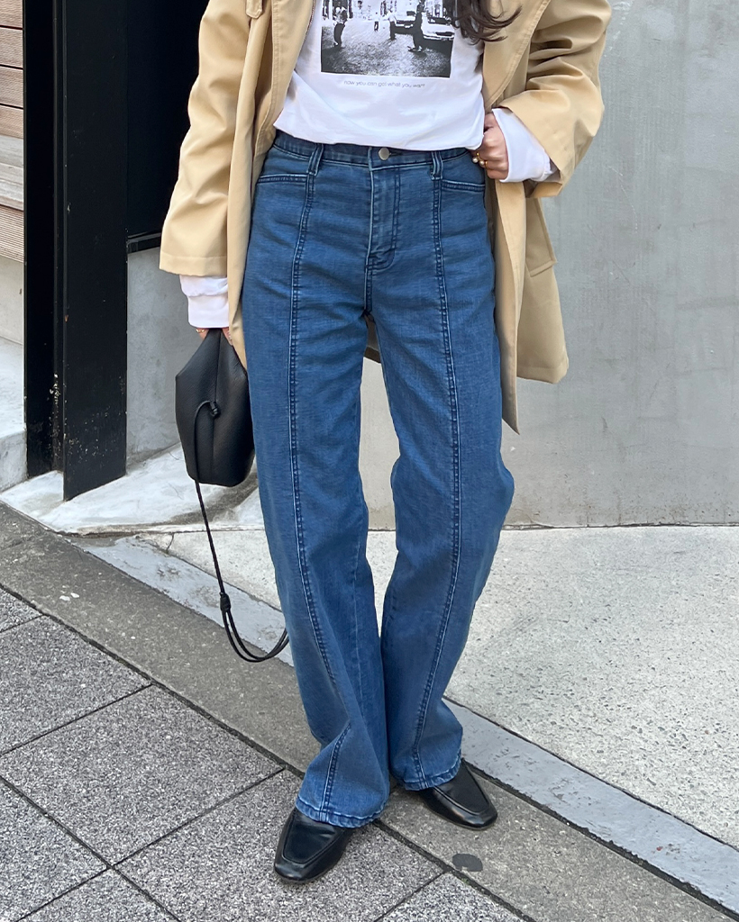 ブルースリットポイントデニムパンツ