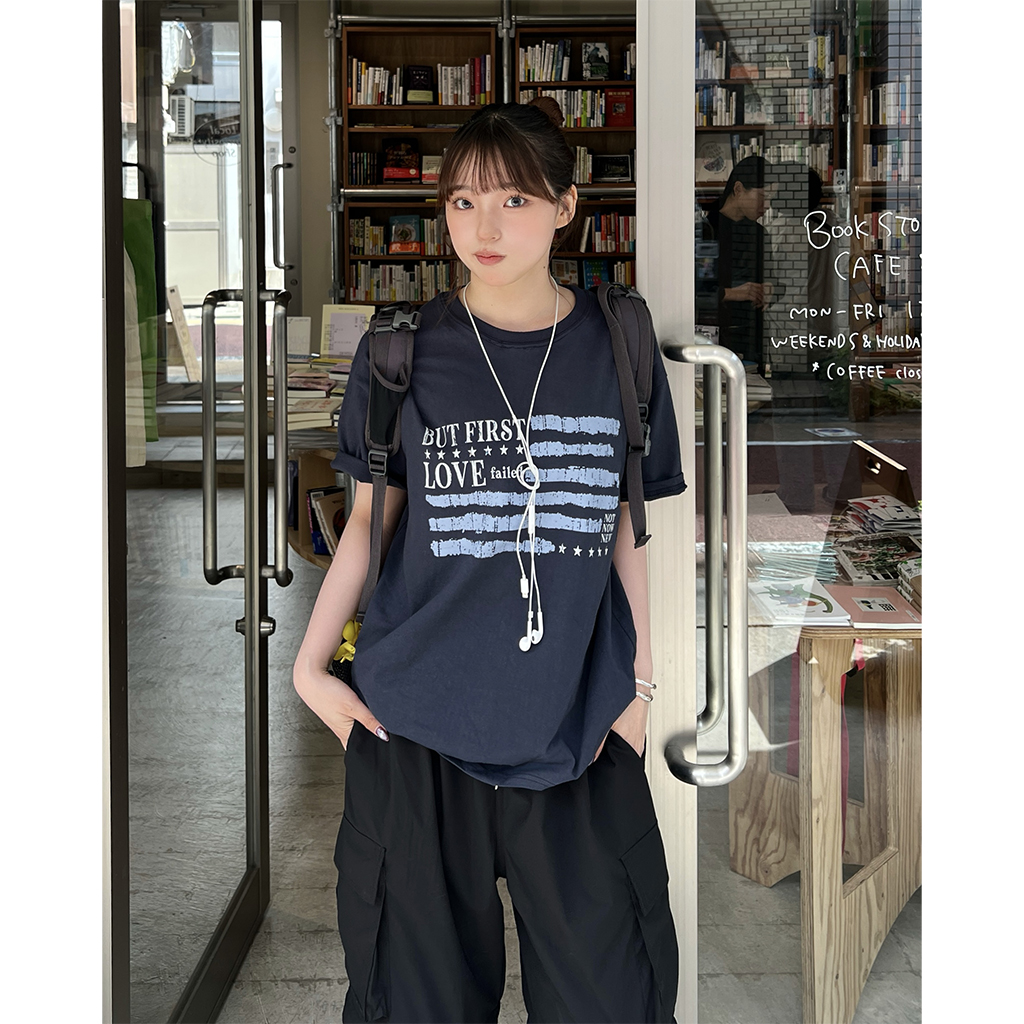 Starlight Graphic T-Shirt-Black | ファッション通販サイト NUGU