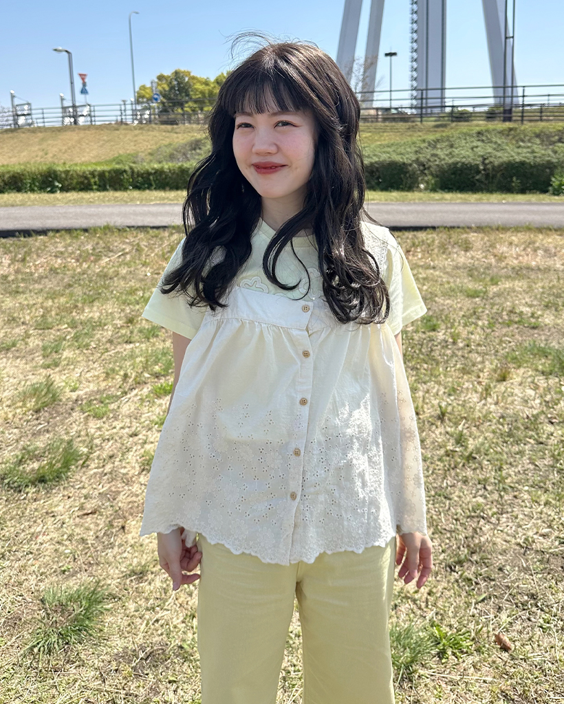 パンチングレースノースリーブ