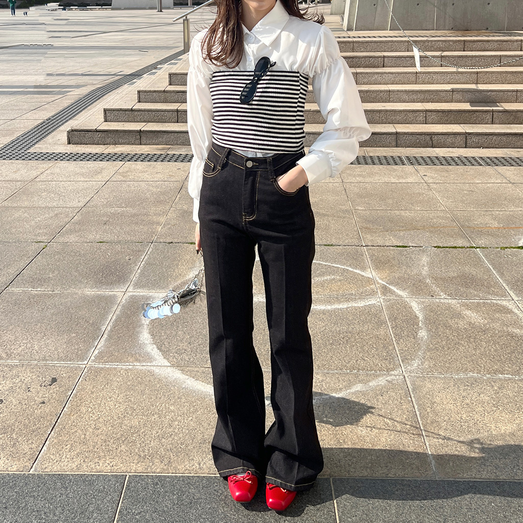 センターブーツカットデニムパンツ | ファッション通販サイト NUGU