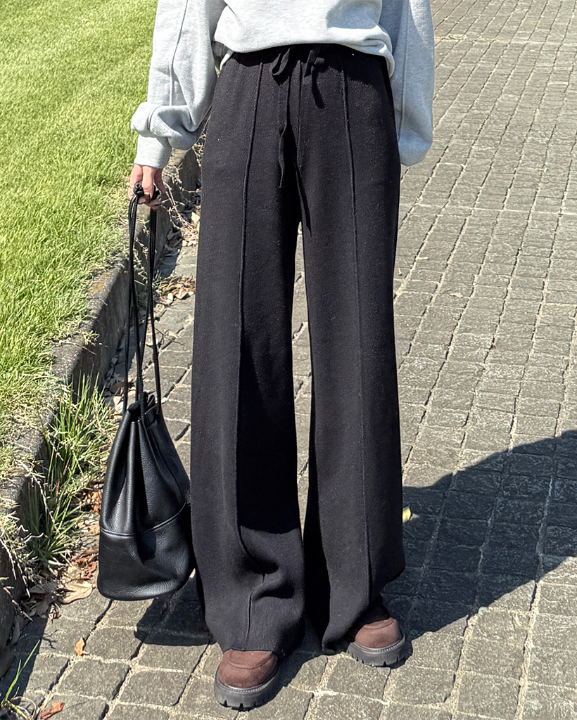 シンプルニットイージーパンツ