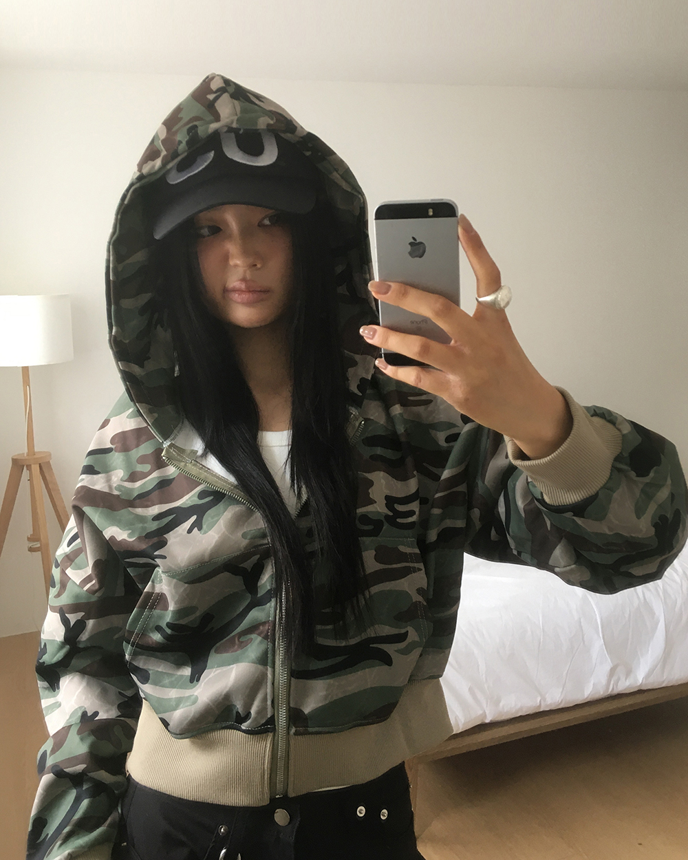 [yo BIOTOP] クロップドパーカー サイズF グレー ミリタリーポケットクロップドパーカー | ファッション通販サイト NUGU