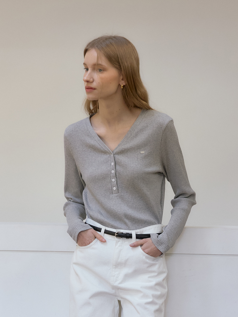 Logo V-neck Button Sleeves T-shirt - Melange Grey