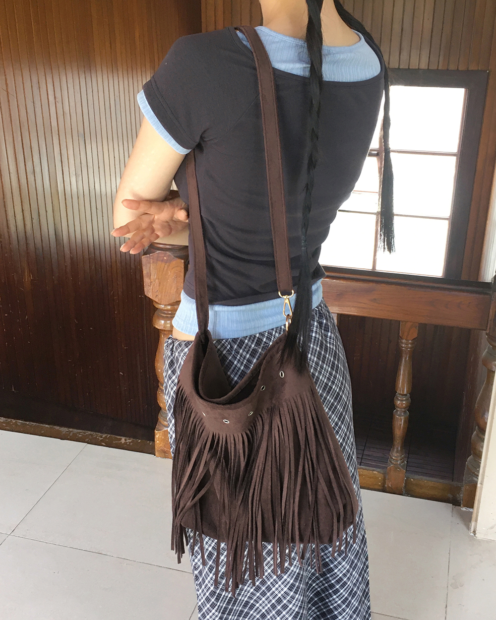スエードタッセルフリンジショルダーバッグ